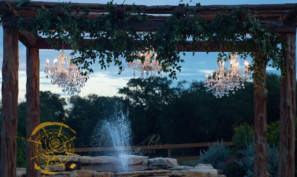 outdoor-wedding-lighting-inspiration