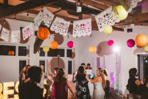 paper-lanterns-over-looking-dancefloor-at-wedding